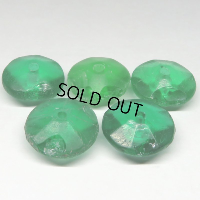 緑のそろばん玉（ウランなし）+ディスクビーズ　難あり