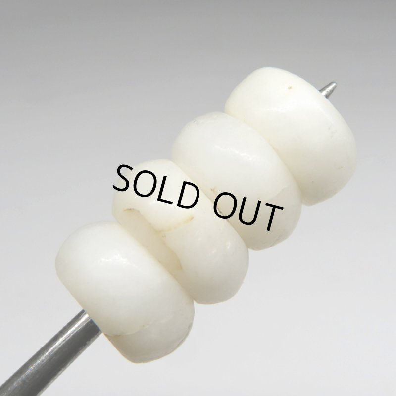 ジュンネ発掘古代乳白水晶ディスク型 4個セット