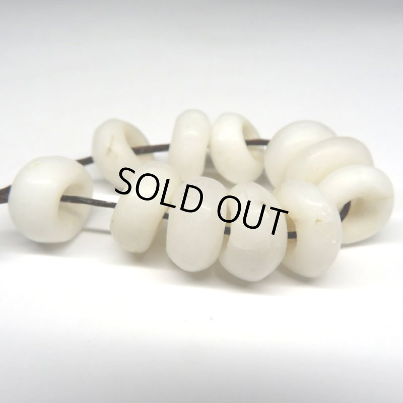 ジュンネ発掘古代乳白水晶ディスク型 短連