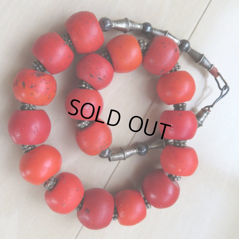 ナガ族グラスコーラル　ネックレス