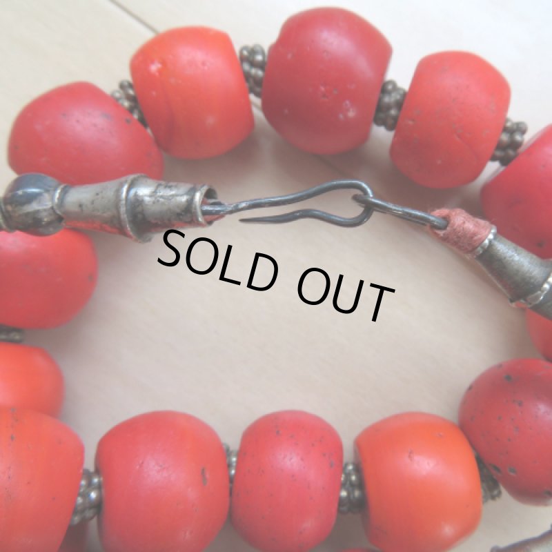 ナガ族グラスコーラル　ネックレス