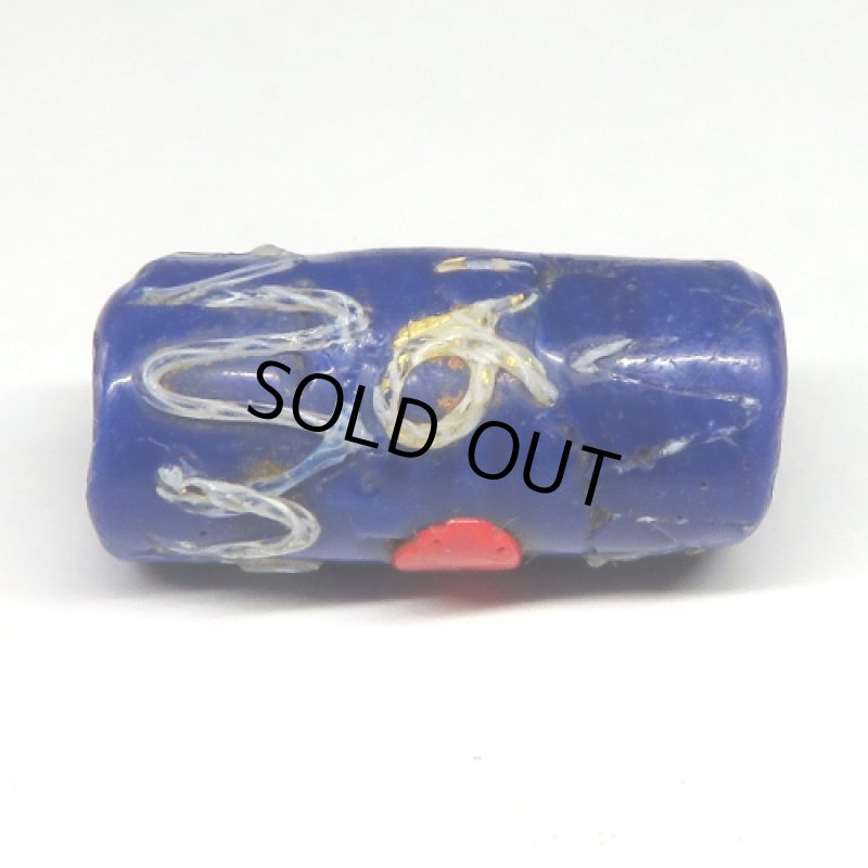 ウェディングケーキ　紺色