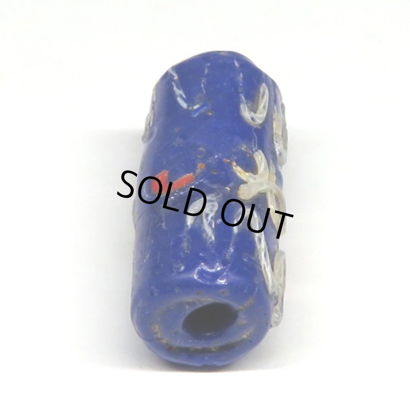 ウェディングケーキ　紺色