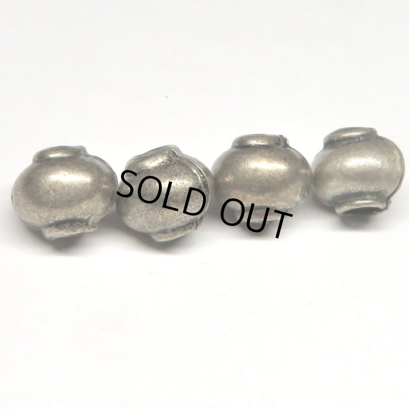 シルバービーズ　4個セット