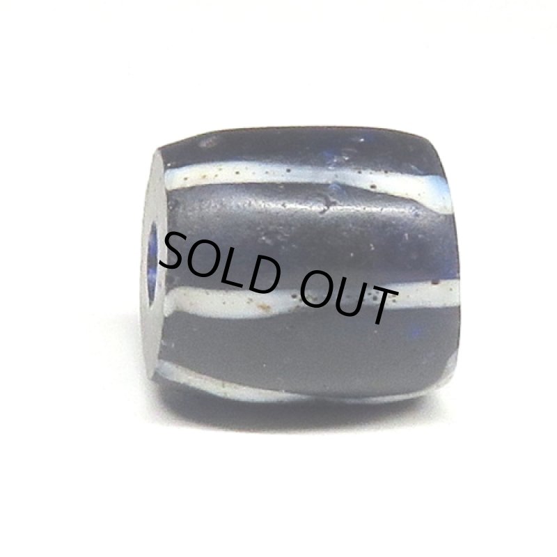 グーズベリー瑠璃色