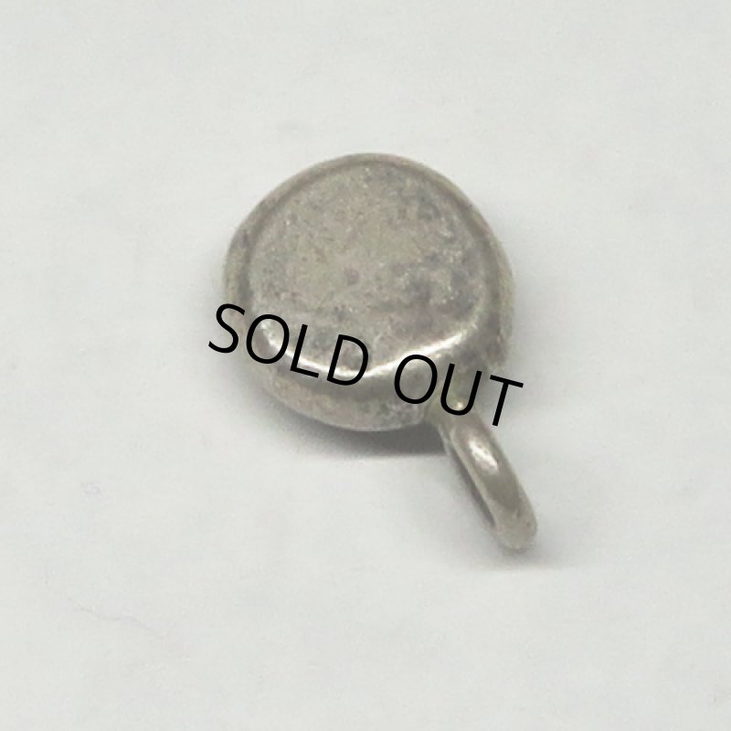 カレンシルバーチャーム