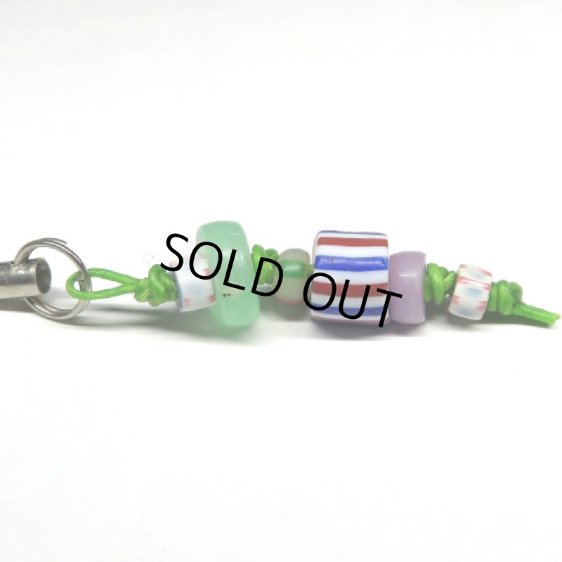 アンティークビーズのチャーム