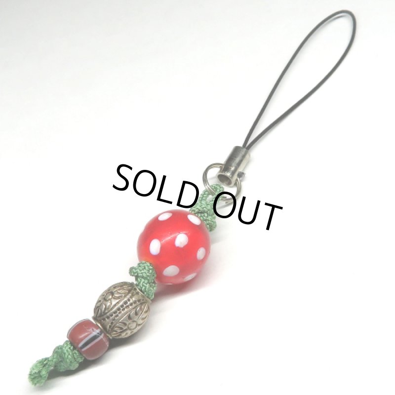 アンティークビーズのチャーム