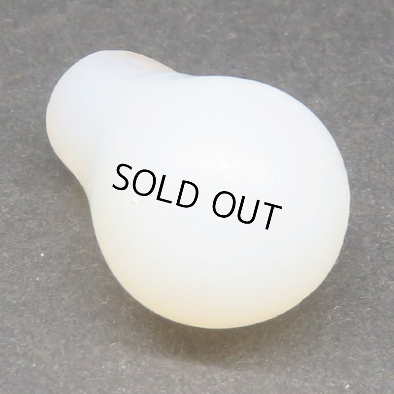 ウェディングビーズ　乳白