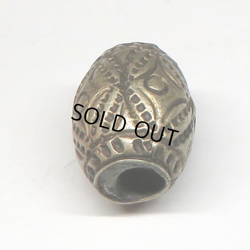 スリン族シルバービーズ(複数在庫あり)