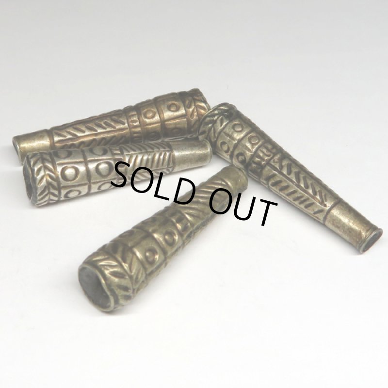 スリン族シルバービーズ（複数在庫あり）