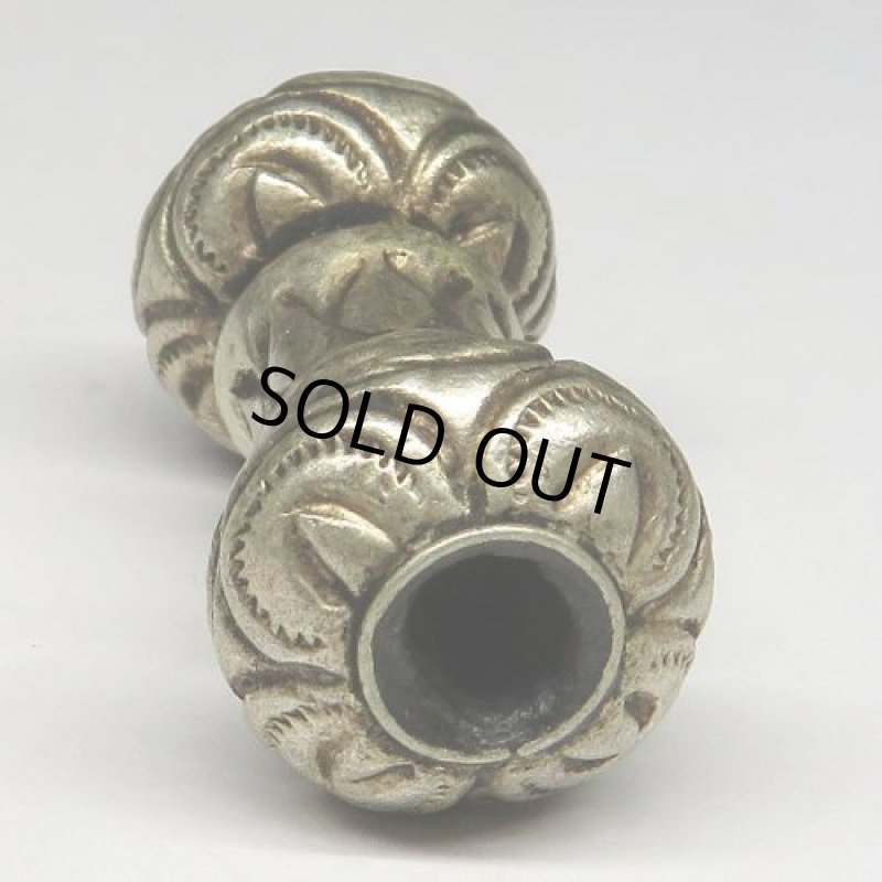 スリン族シルバービーズ(複数在庫あり)