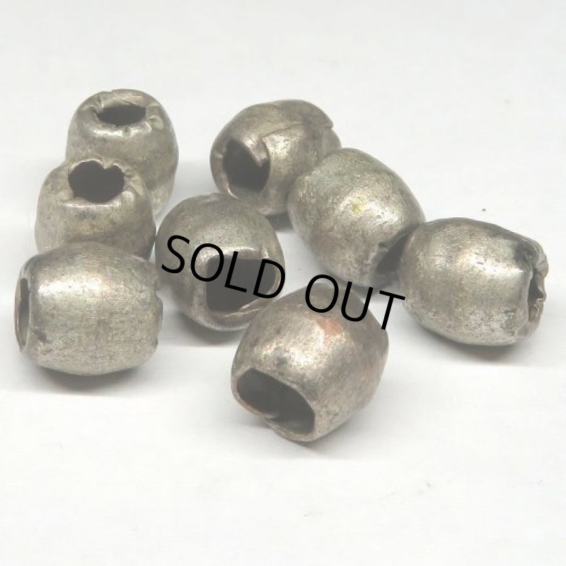 エチオピア銀ビーズ（複数在庫あり）