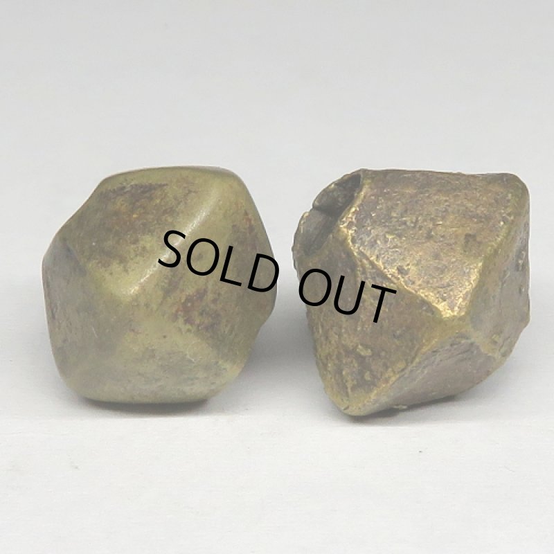 西アフリカ真鍮ビーズ大　2個セット