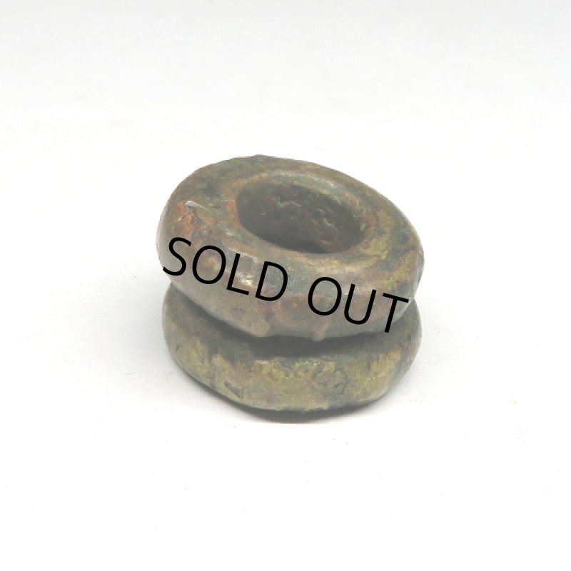 西アフリカ金属ビーズ