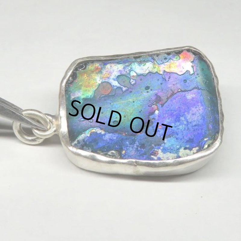 古代ガラス残欠ペンダントトップ