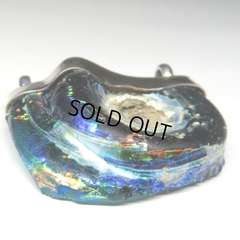 古代ガラス残欠ペンダントトップ