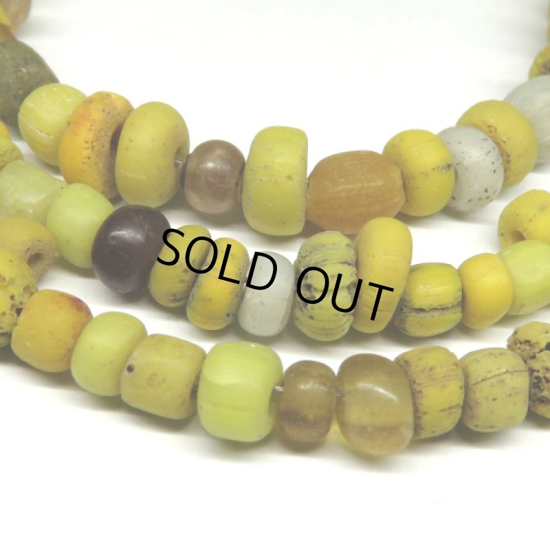 黄色インドパシフィックビーズ連